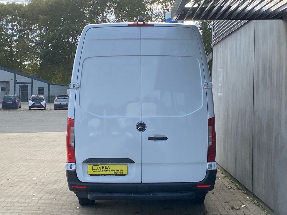Mercedes Sprinter 317 2,0 CDi A4 Kassevogn aut. RWD