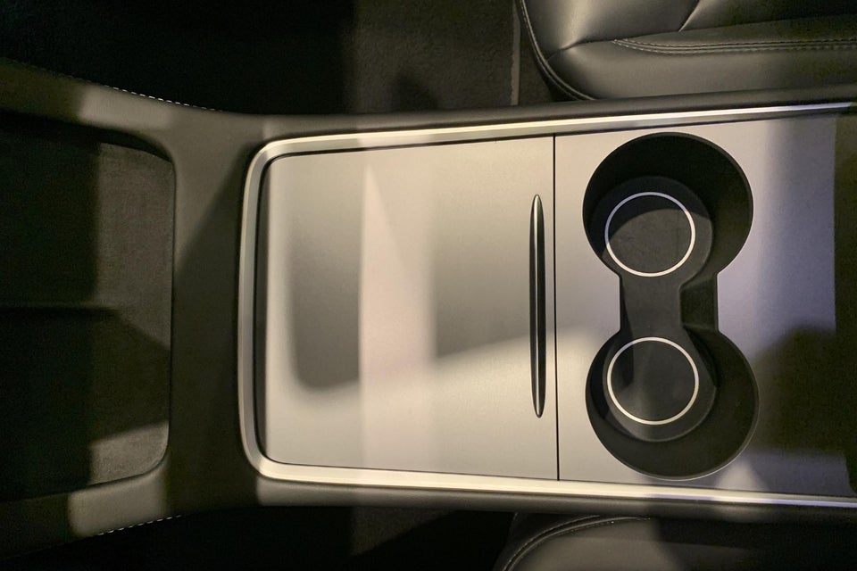 Tesla Model Y Performance AWD 5d