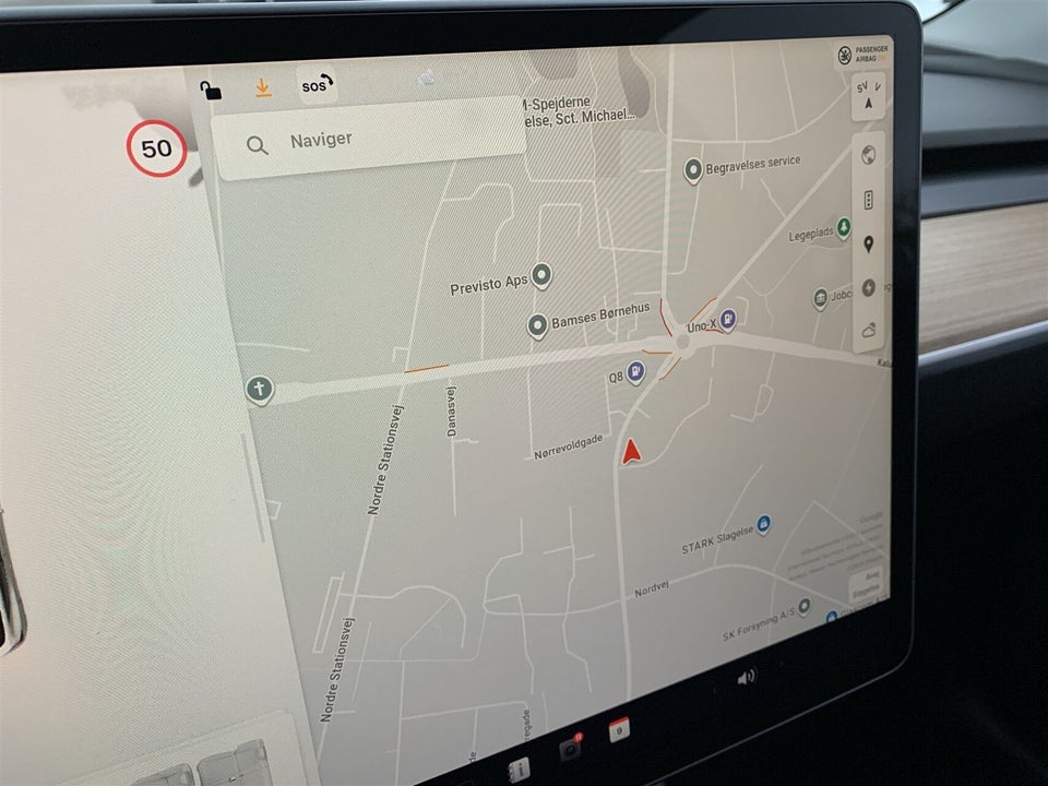 Tesla Model Y Long Range AWD 5d
