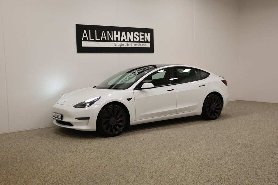 Tesla Model 3 Performance AWD 4d