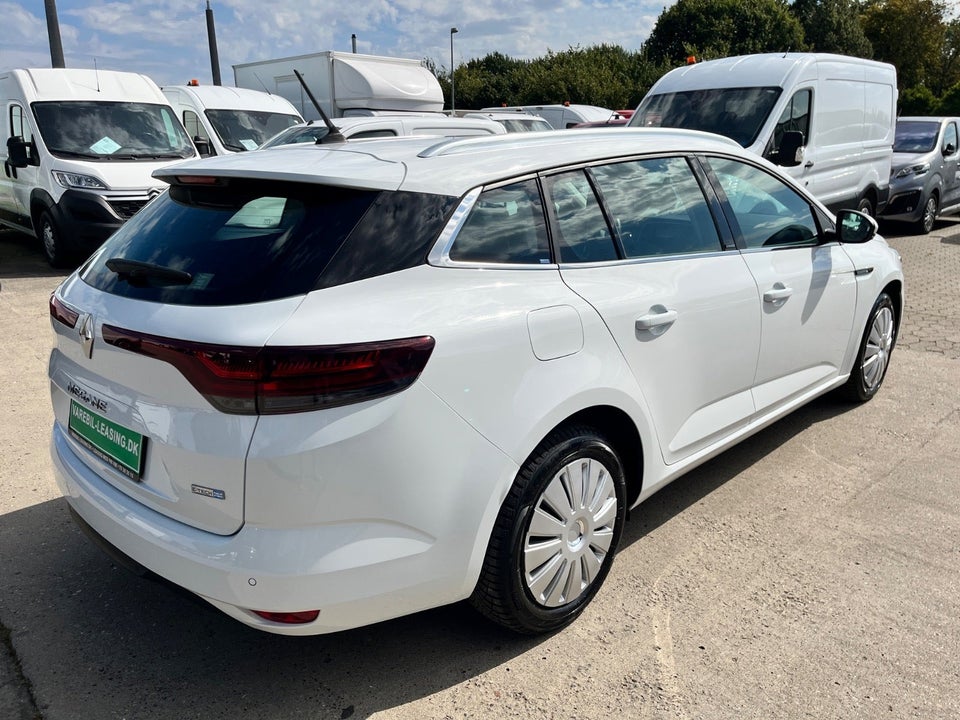 Renault Megane IV 1,6 E-Tech Zen Sport Tourer Van 5d