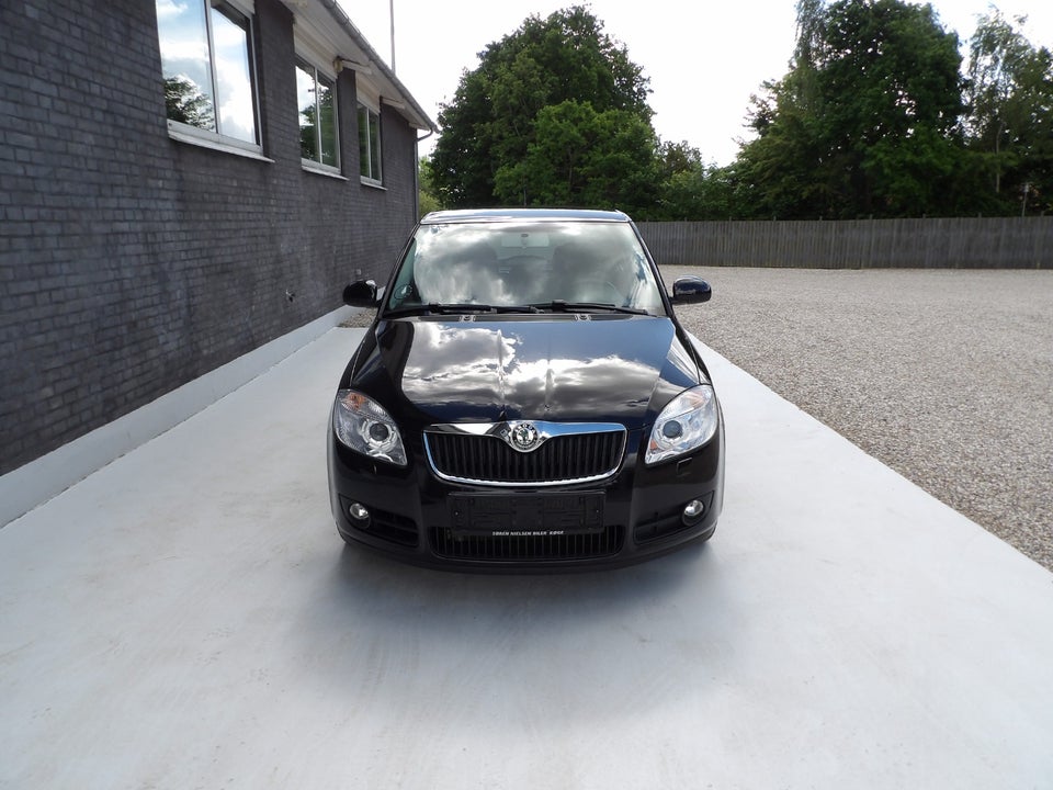 Skoda Fabia 1,6 16V Sport 5d
