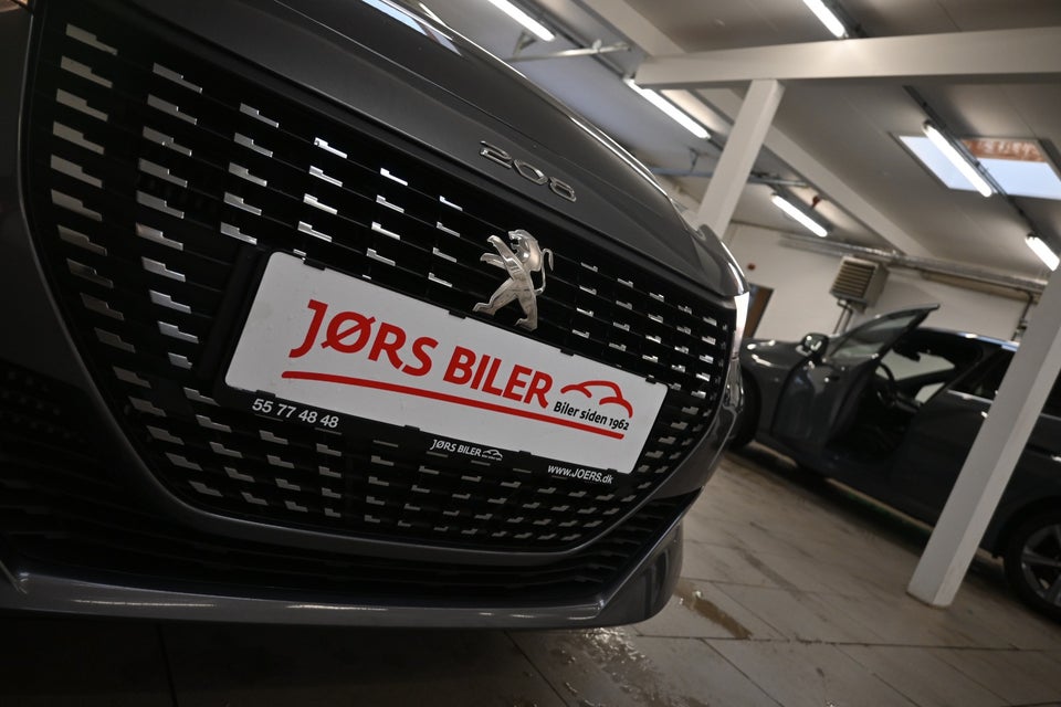 Peugeot 208 1,5 BlueHDi 100 Allure 5d