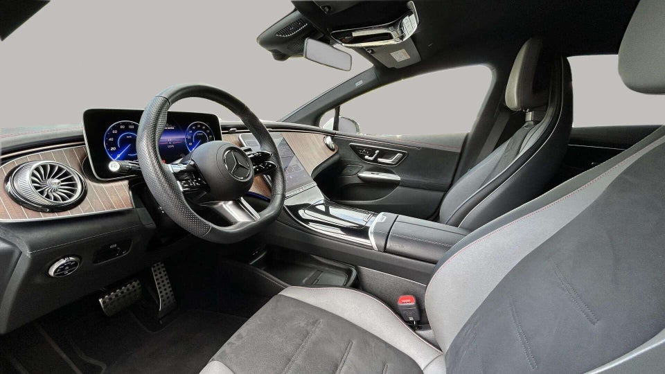 Mercedes EQE300 AMG Line 4d