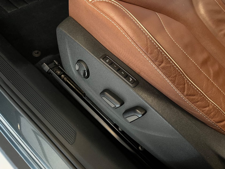 Skoda Enyaq 80 iV ecoSuite 5d