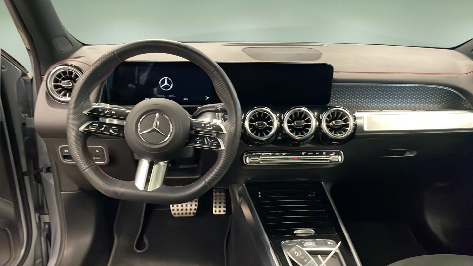 Mercedes EQB250+ AMG Line 5d