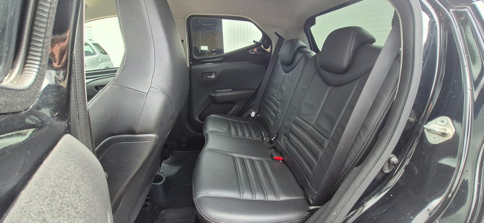 Toyota Aygo 1,0 VVT-i x-black II 5d