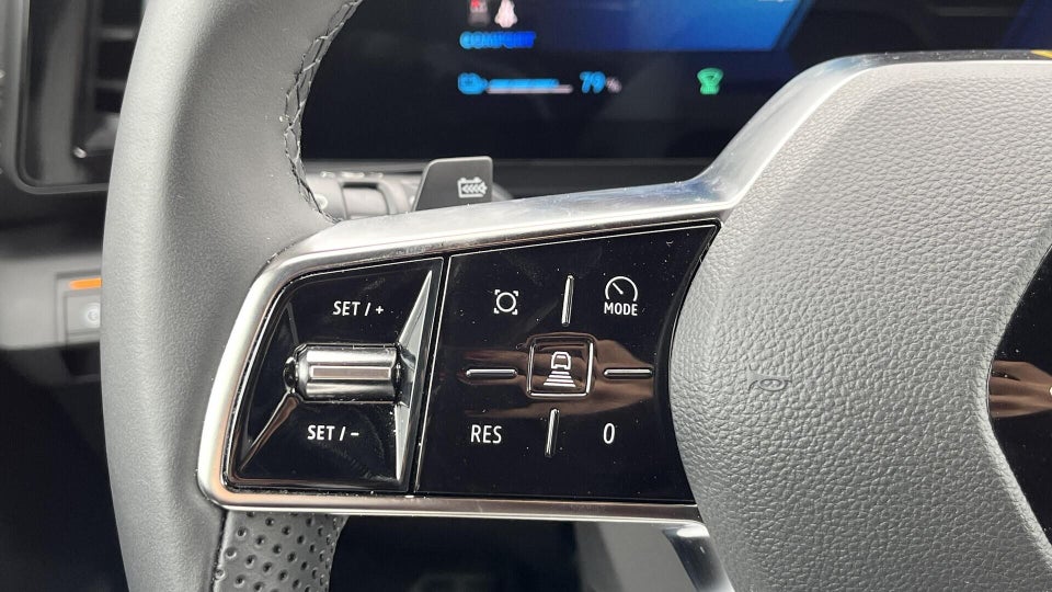 Renault Scenic E-Tech 87 Iconic 5d