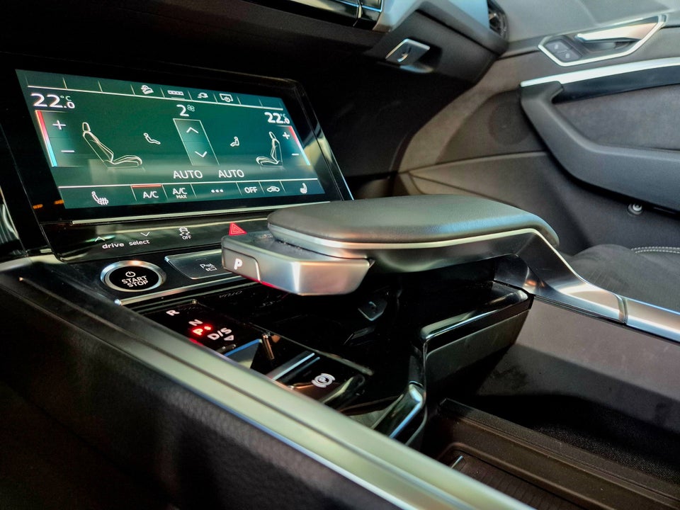 Audi e-tron 55 S-line Sportback quattro 5d