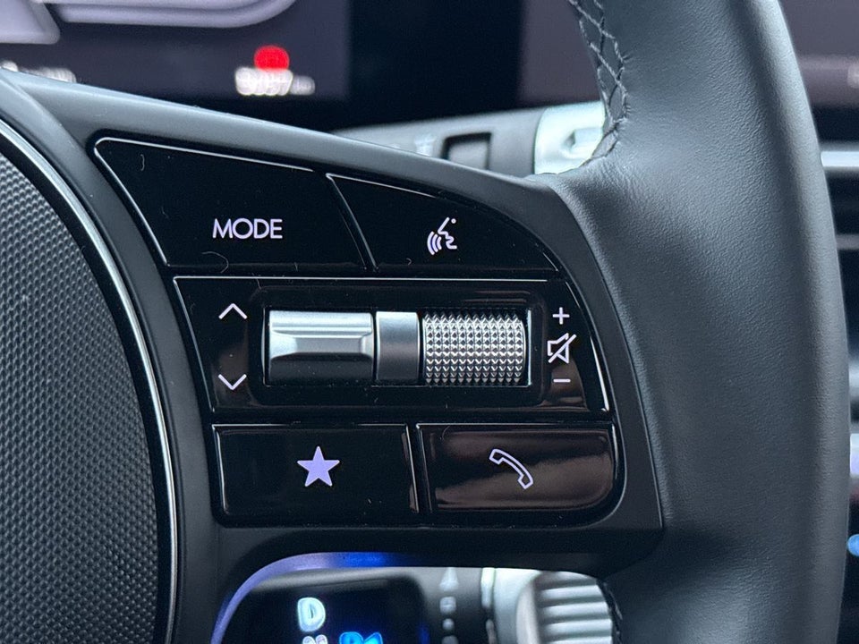 Hyundai Ioniq 6 77 Essential 4d