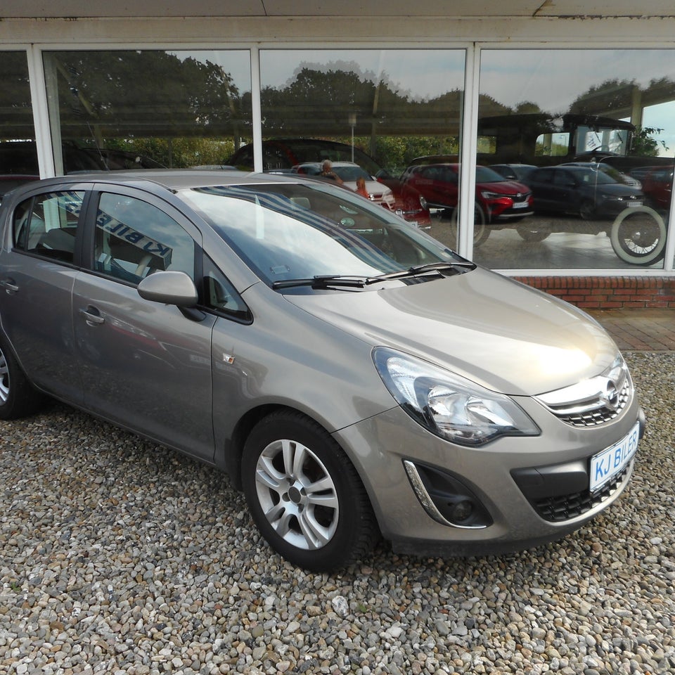Opel Corsa 1,3 CDTi 95 Cosmo 5d