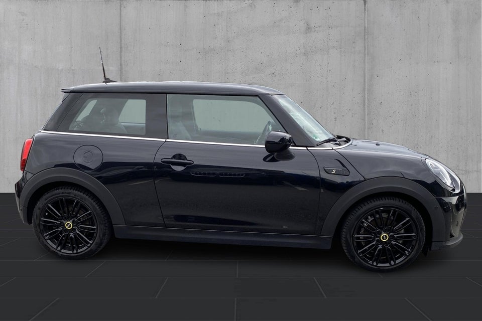 MINI Cooper SE Classic 3d