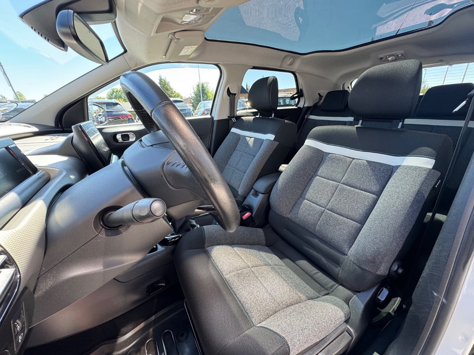 Citroën C4 Cactus 1,6 BlueHDi 100 SkyLine 5d