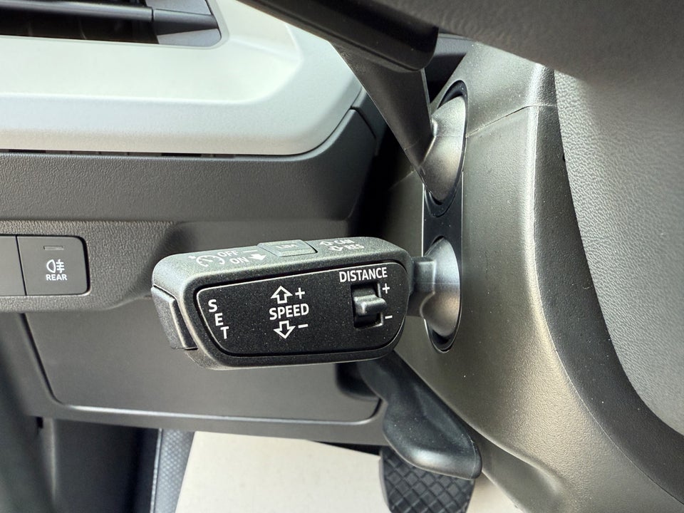 Audi Q4 e-tron 45 Advanced 5d