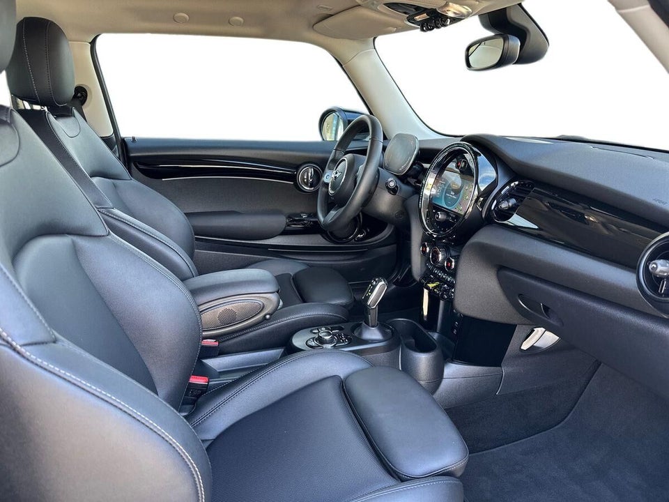 MINI Cooper SE Edition Premium Plus 3d