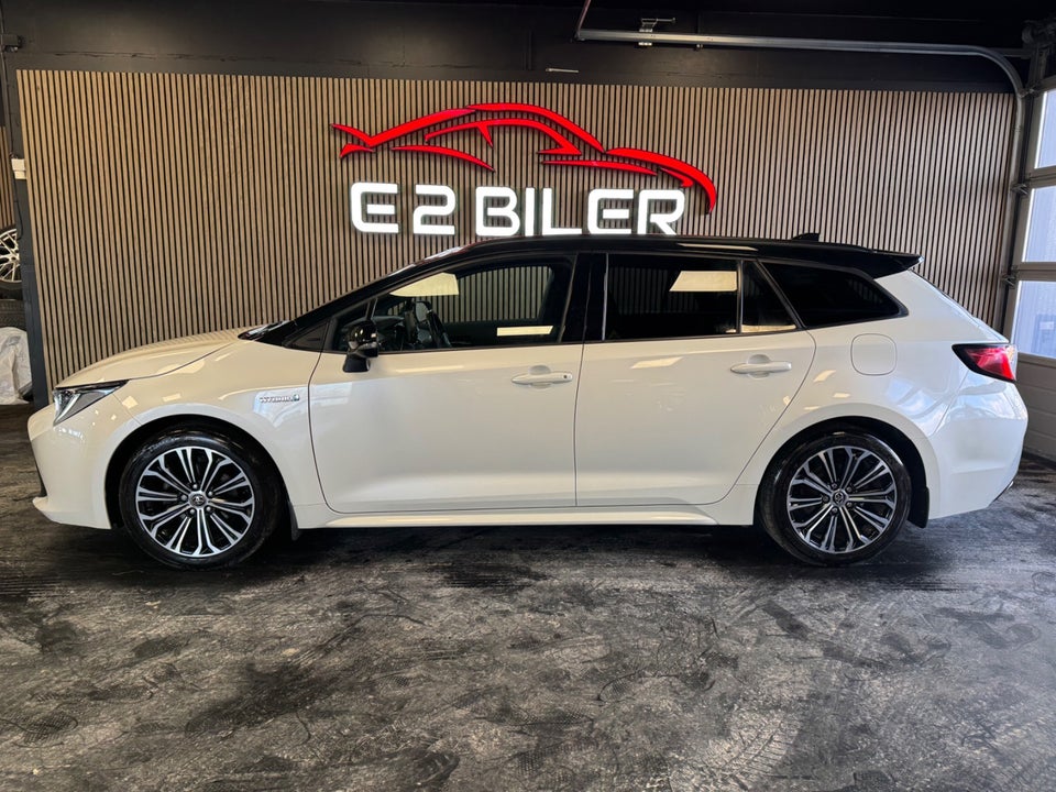 Toyota Corolla 1,8 Hybrid H3 Premium Touring Sports MDS 5d