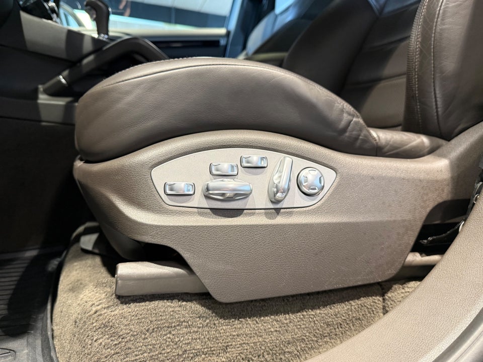 Porsche Cayenne 3,0 D Tiptr. 5d