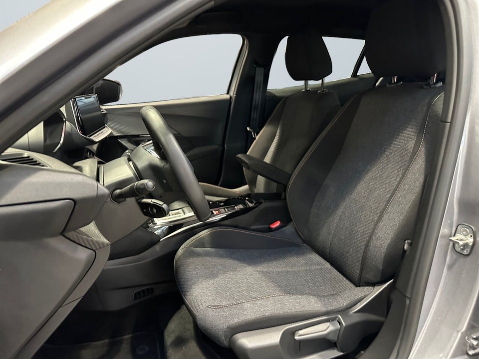 Peugeot e-2008 54 Style 5d