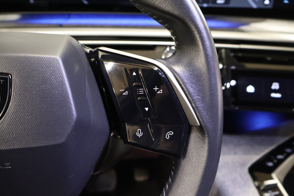 Peugeot e-3008 77 Allure Pack 5d