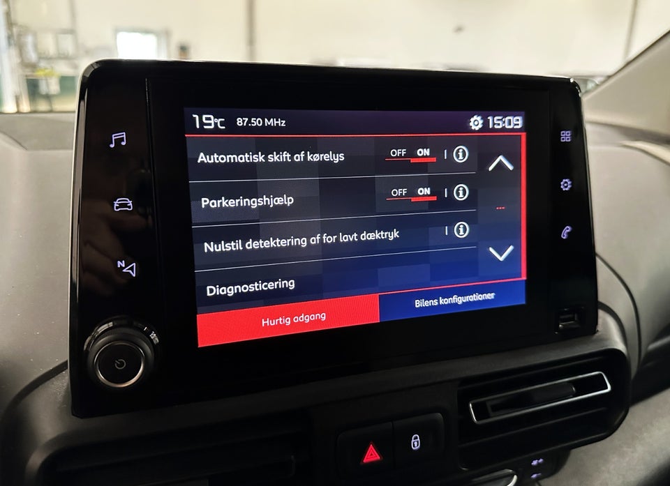 Citroën Berlingo 1,5 BlueHDi 130 Iconic EAT8 5d