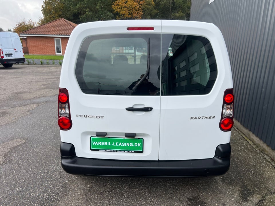 Peugeot Partner 1,6 BlueHDi 100 L1 Flex Van 5d