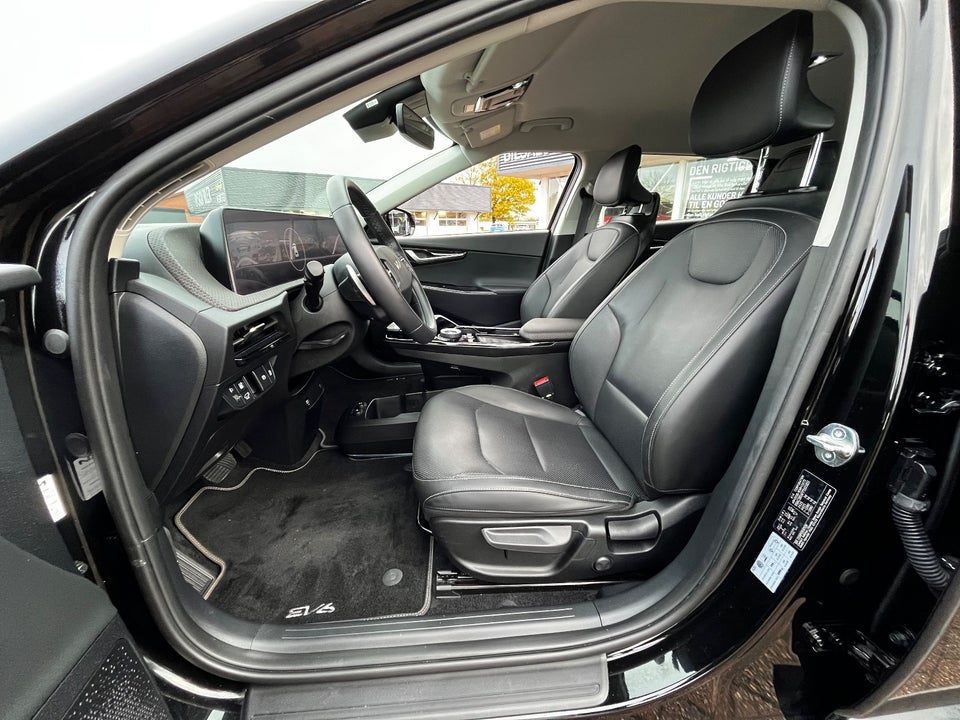 Kia EV6 77 Long Range Upgrade 5d