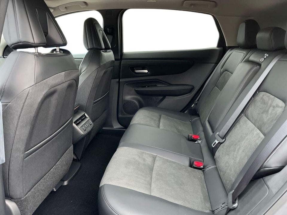 Nissan Ariya 87 Evolve 5d