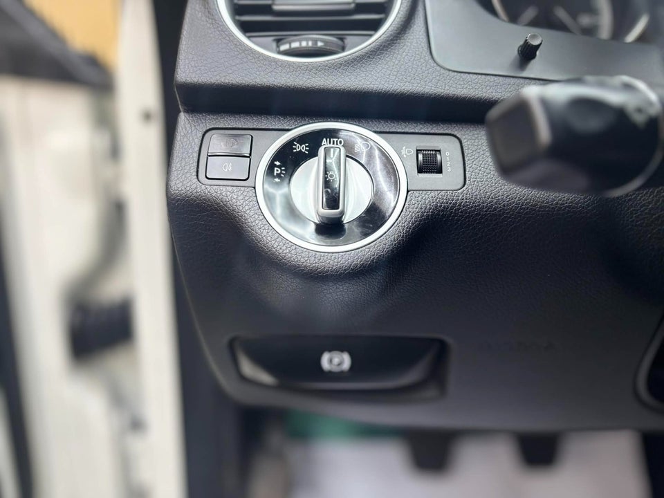 Mercedes C200 2,2 CDi Avantgarde BE 4d