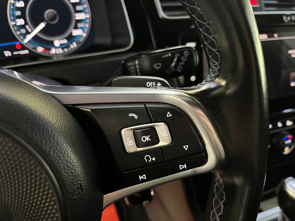 VW Golf VII 1,4 GTE DSG 5d