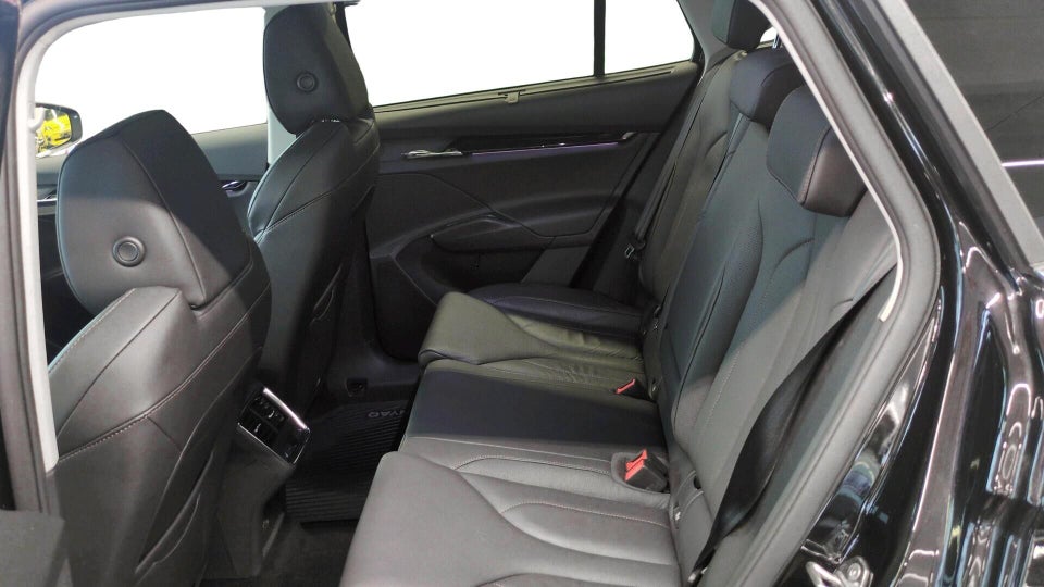 Skoda Enyaq 80 iV Suite 5d