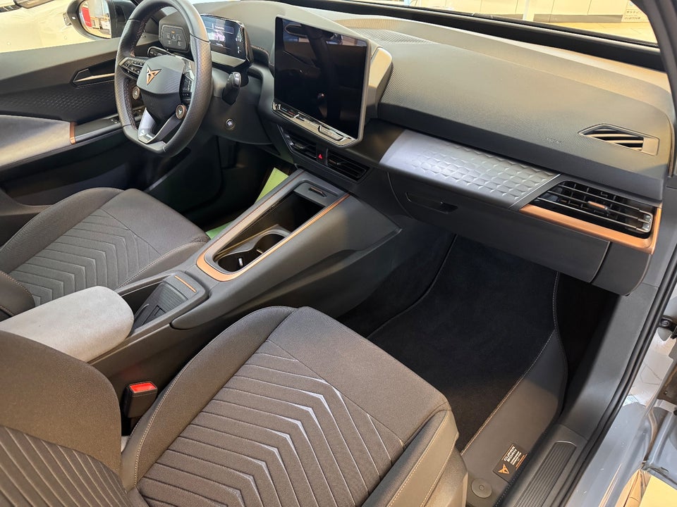 Cupra Born 77 Pasión 5d