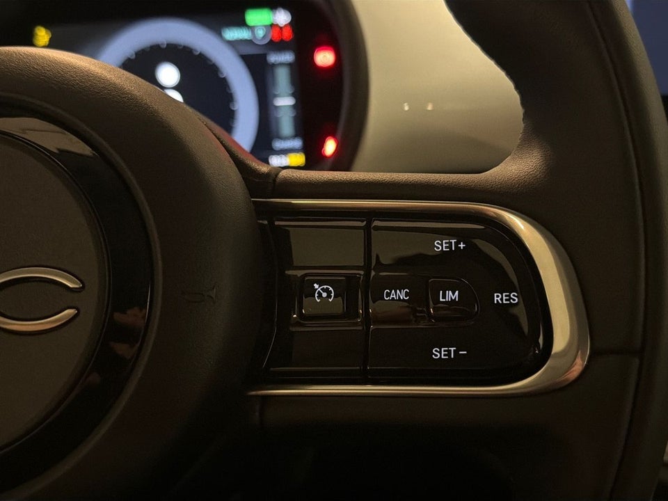 Fiat 500e 42 Icon 3d