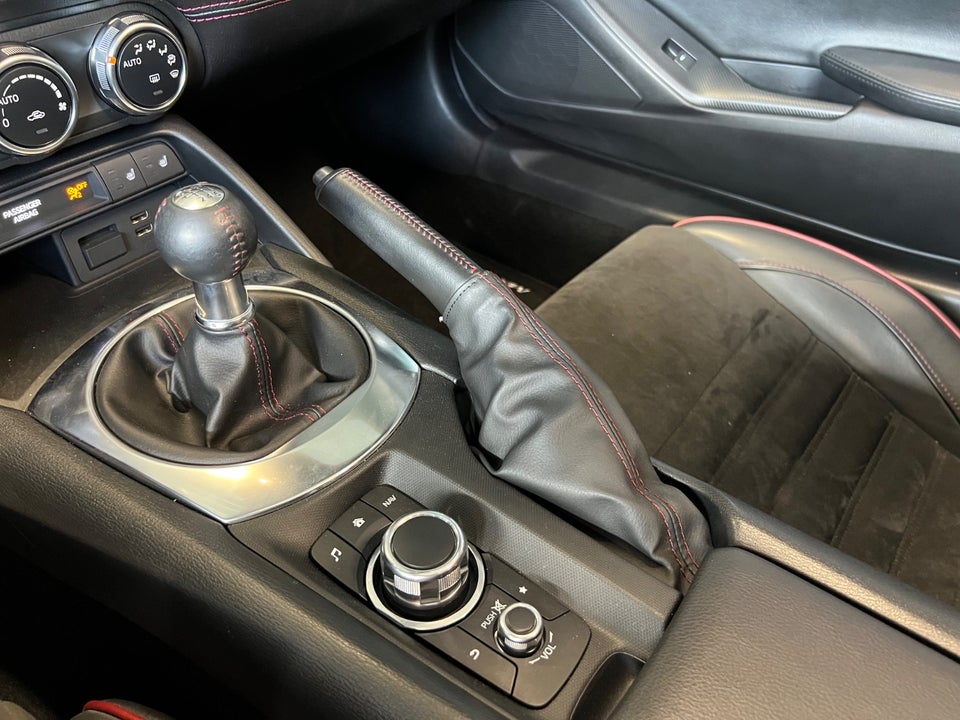 Mazda MX-5 2,0 SkyActiv-G 160 RF Sport 2d