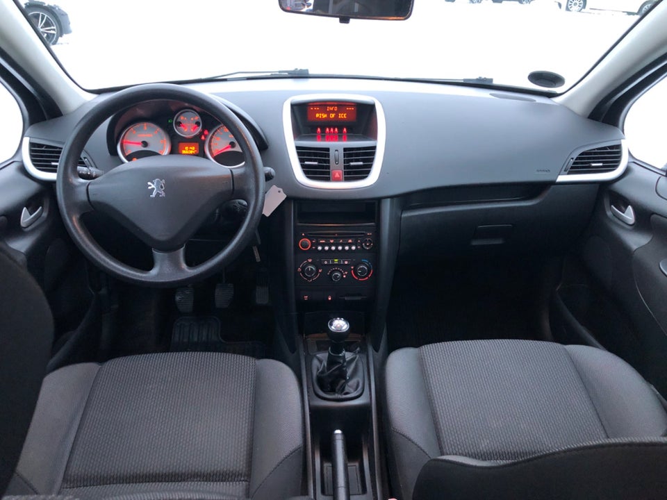 Peugeot 207 1,4 HDi 68 5d