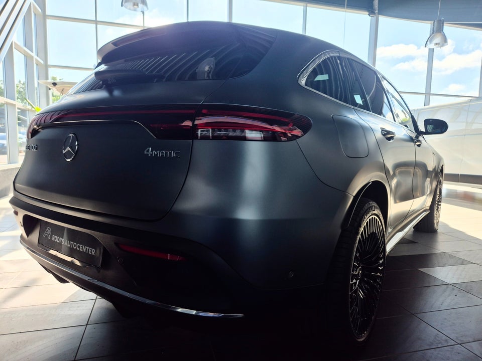 Mercedes EQC400 AMG Line 4Matic 5d