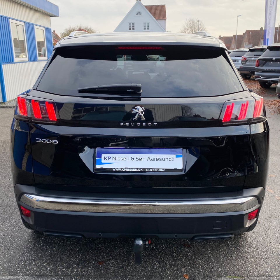 Peugeot 3008 1,5 BlueHDi 130 Allure Pack EAT8 5d