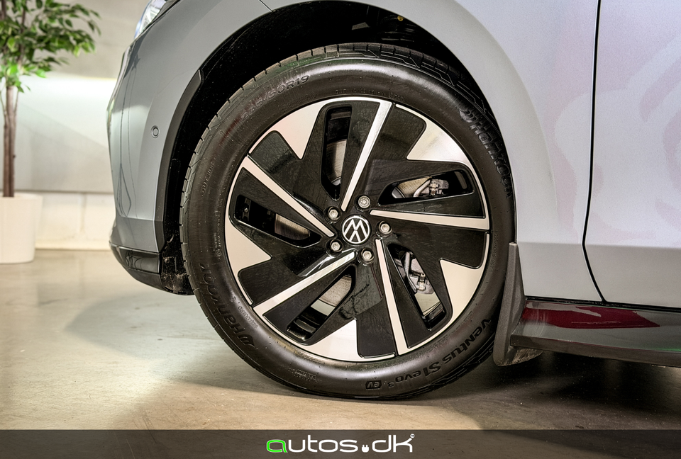 VW ID.7 77 Style Tourer 5d