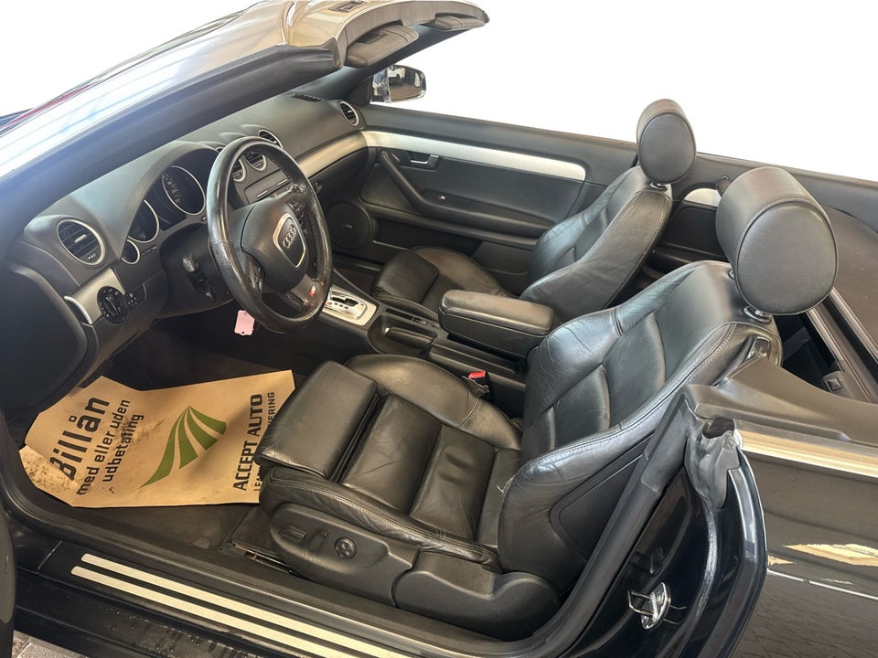 Audi A4 3,0 V6 Cabriolet Multitr. 2d