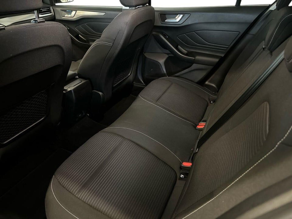 Ford Focus 1,0 EcoBoost Titanium 5d