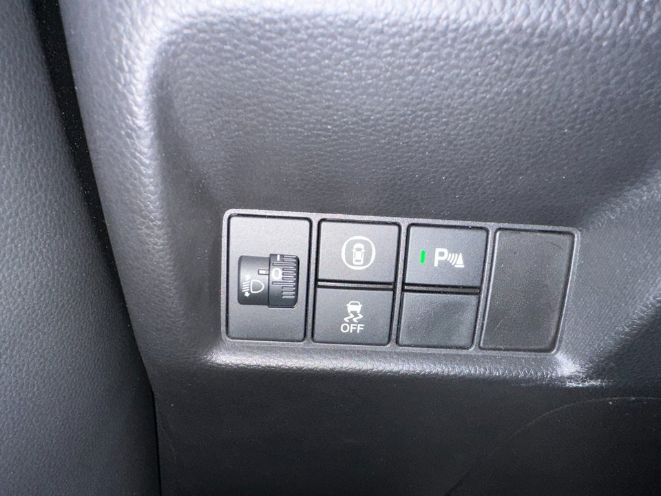 Honda Jazz 1,5 i-MMD Executive eCVT 5d