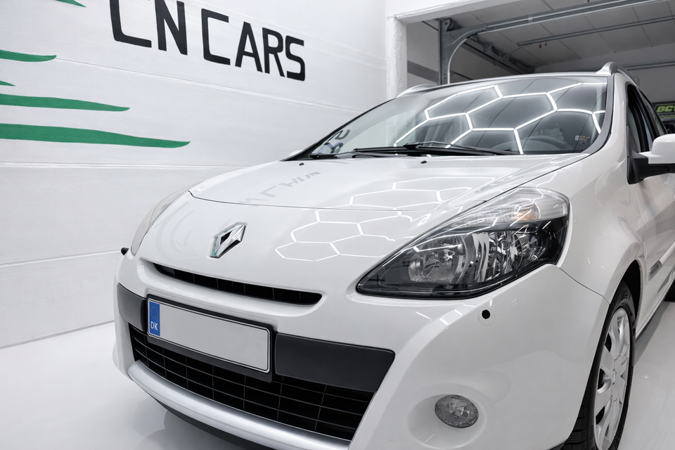 Renault Clio III 1,2 16V TCe Expression Sport Tourer 5d