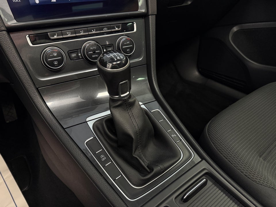 VW Golf VII 1,0 TSi 110 Comfortline 5d