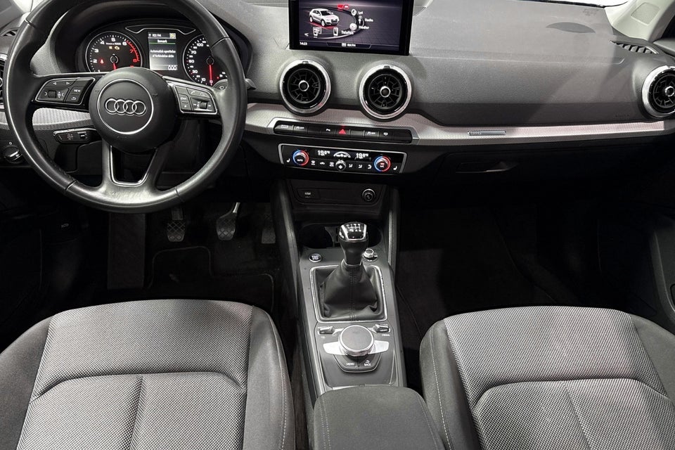 Audi Q2 30 TFSi S-line 5d