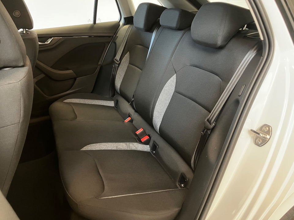 Skoda Scala 1,0 TSi 115 Essence DSG 5d