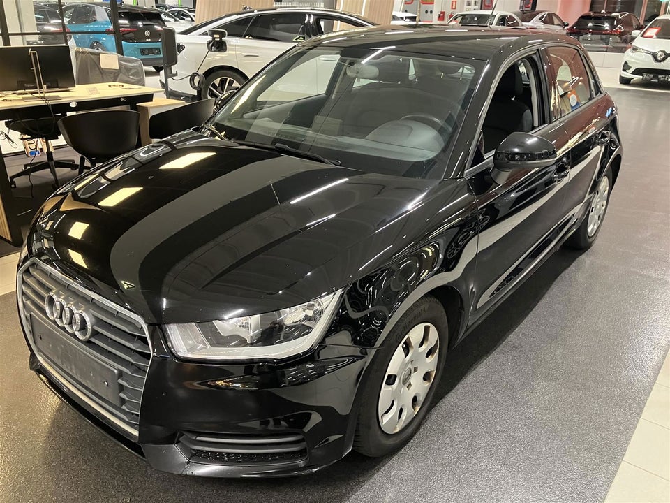 Audi A1 1,0 TFSi 95 Sportback 5d