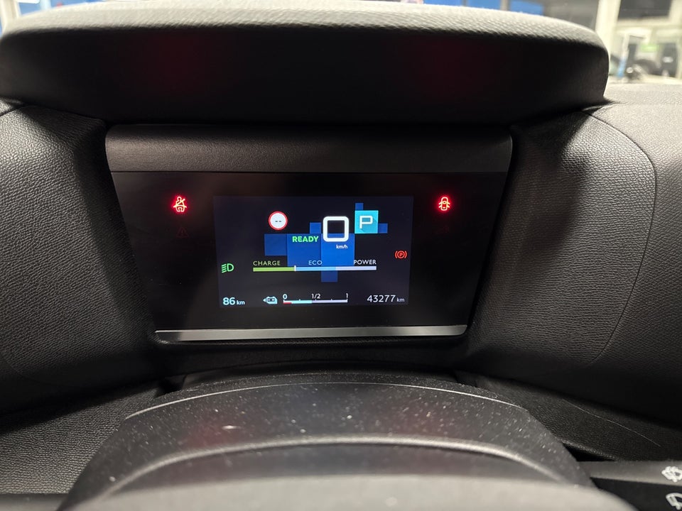 Citroën ë-C4 50 Feel 5d