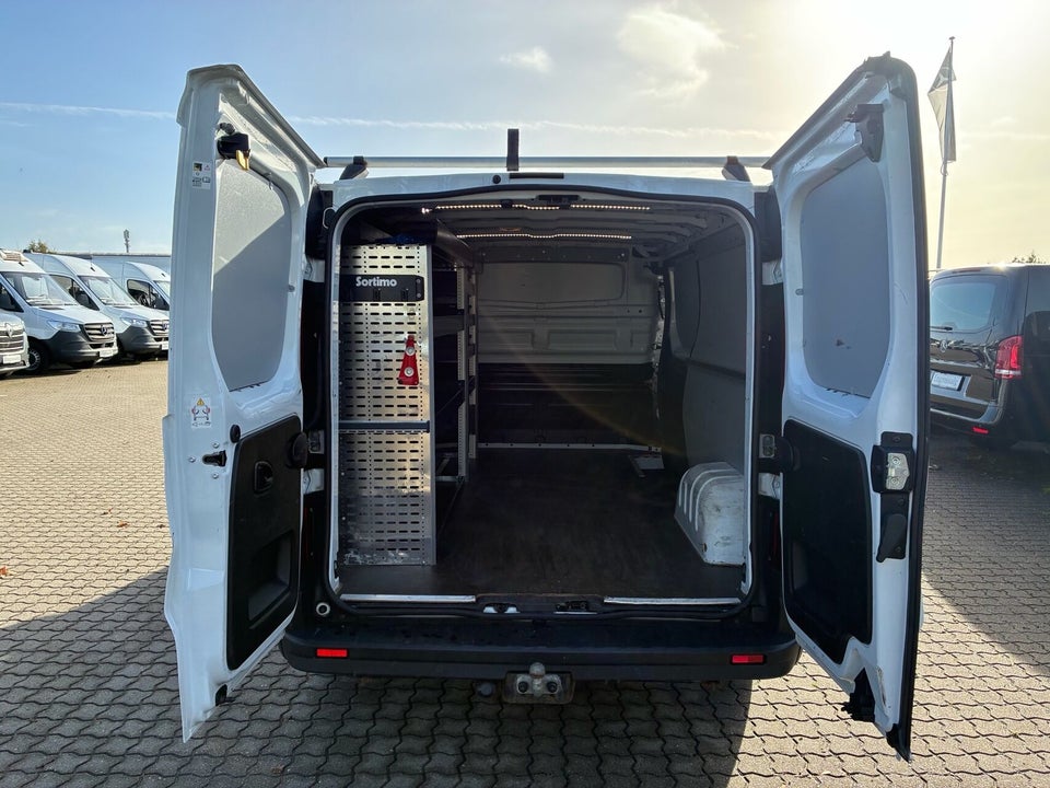 Renault Trafic 2,0 dCi 130 L2H1 Tekno