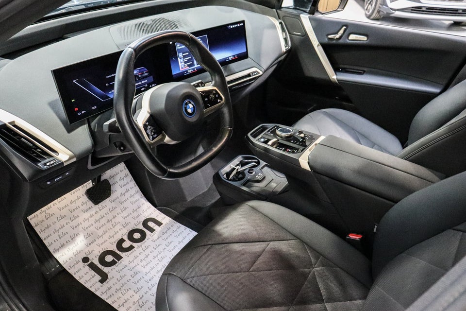 BMW iX xDrive40 5d