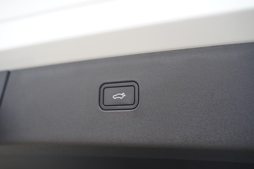 Volvo EX30 Extended Range Ultra 5d