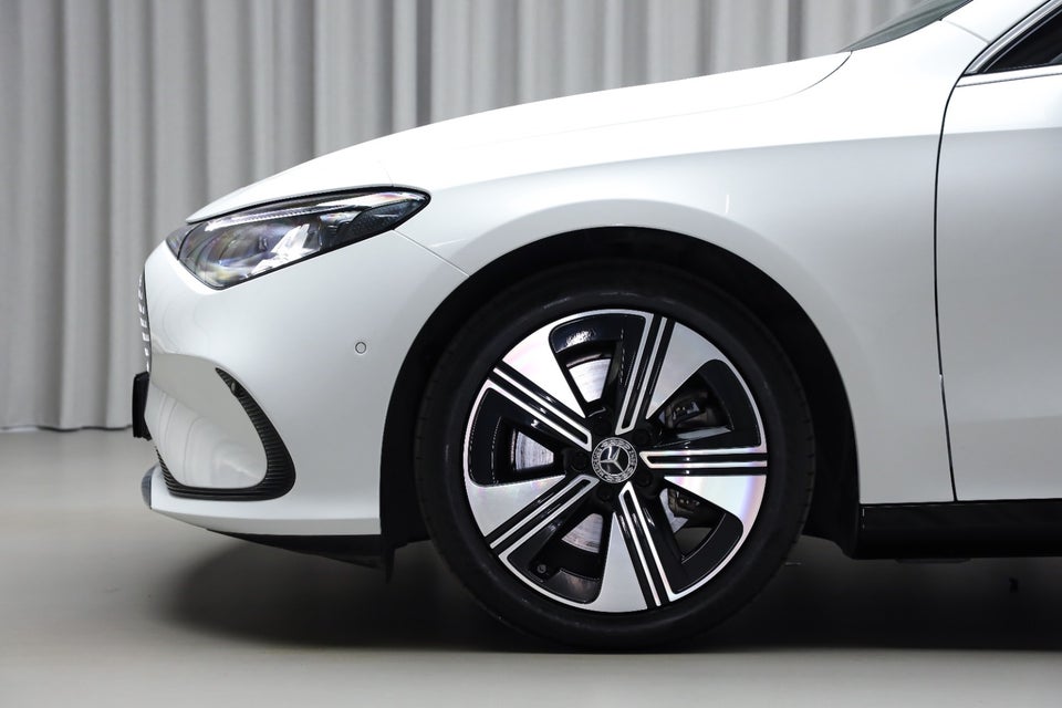 Mercedes CLA250+ EQ Progressive Premium 4d